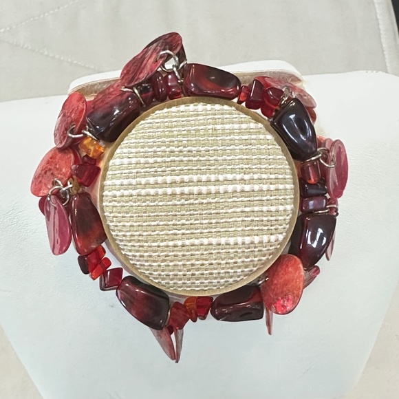 2/$15 Round Red shell discs stones/nuggets & rectangular beads stretchy bracelet - Picture 2 of 11